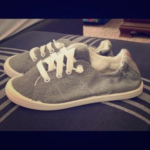 Boy’s slip on sneakers- never worn! Size 2